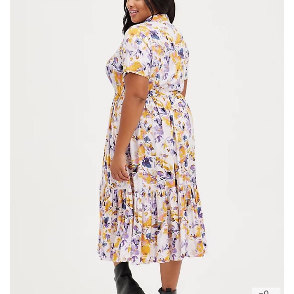 TORRID TIERED MIDI DRESS - STRETCH CHALLIS FLORAL PINK 1X - Picture 3 of 6